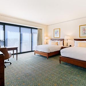 Premier Room